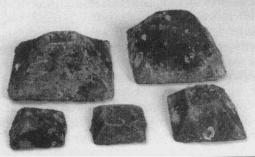 海洋貿易、貨幣流通與經濟社會變遷——以東亞海域沉船發現的古代貨幣及錫錠為中心